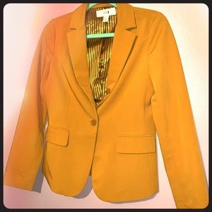 Mustard yellow blazer - Forever 21